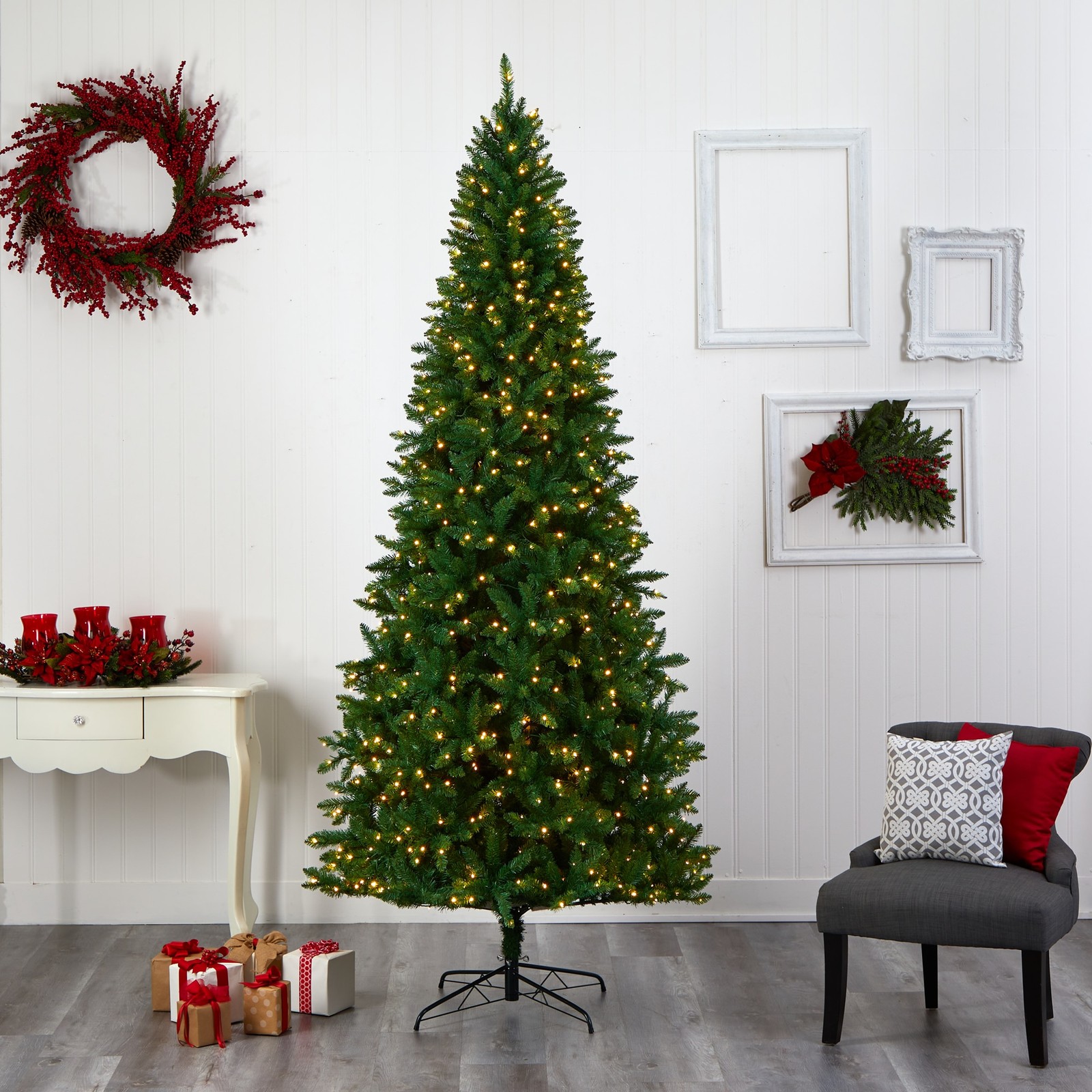 9ft Green Valley Fir Christmas Faux Tree with 800 Clear LED Lights Prelit