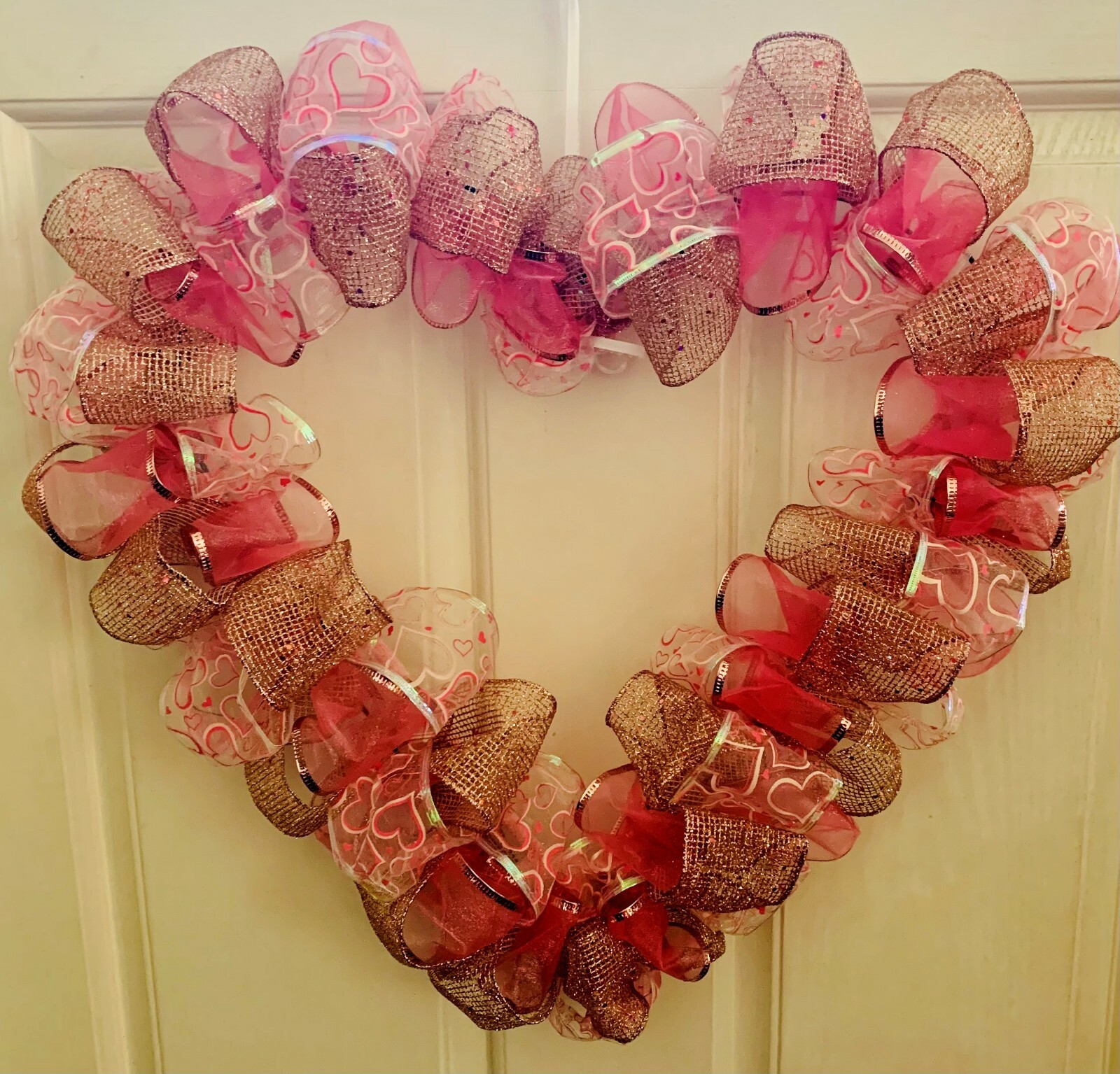 handmade custom wreaths for all occasions made with variety of colorful ribbons