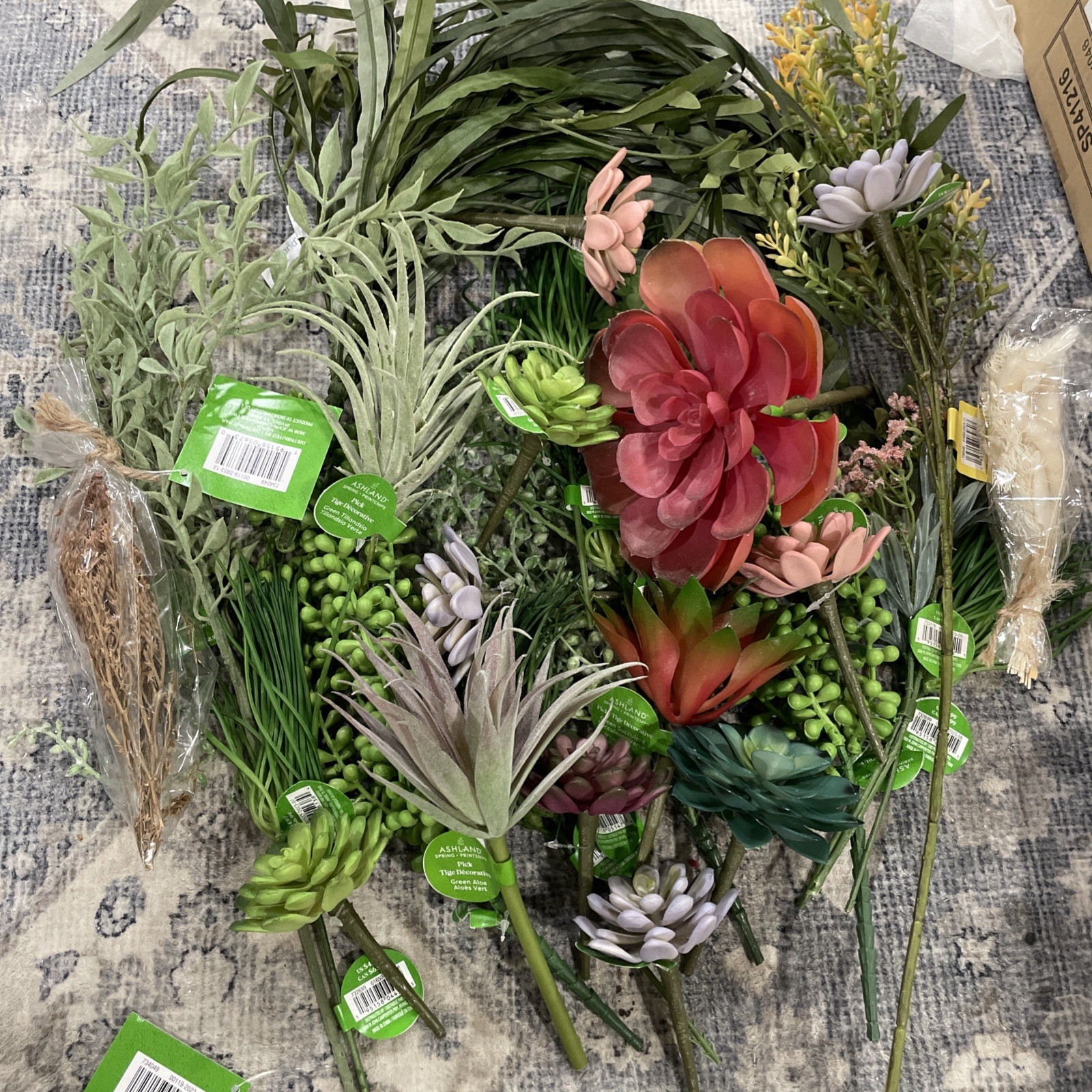 Super LARGE LOT Faux Flowers CRAFT ARRANGEMENTS WREATHS Spring, Fall, and Winter