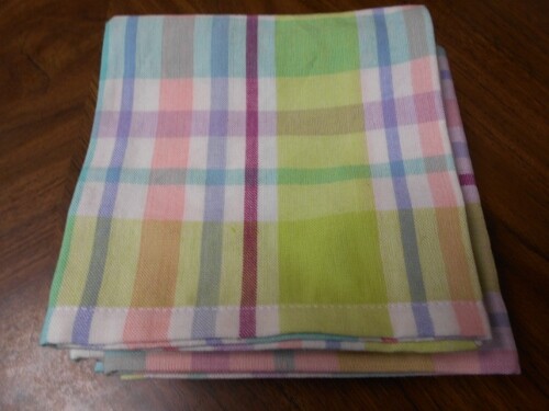 DII Spring Plaid Cloth Napkin, Made Oversized for Place Settings, Family Dinner