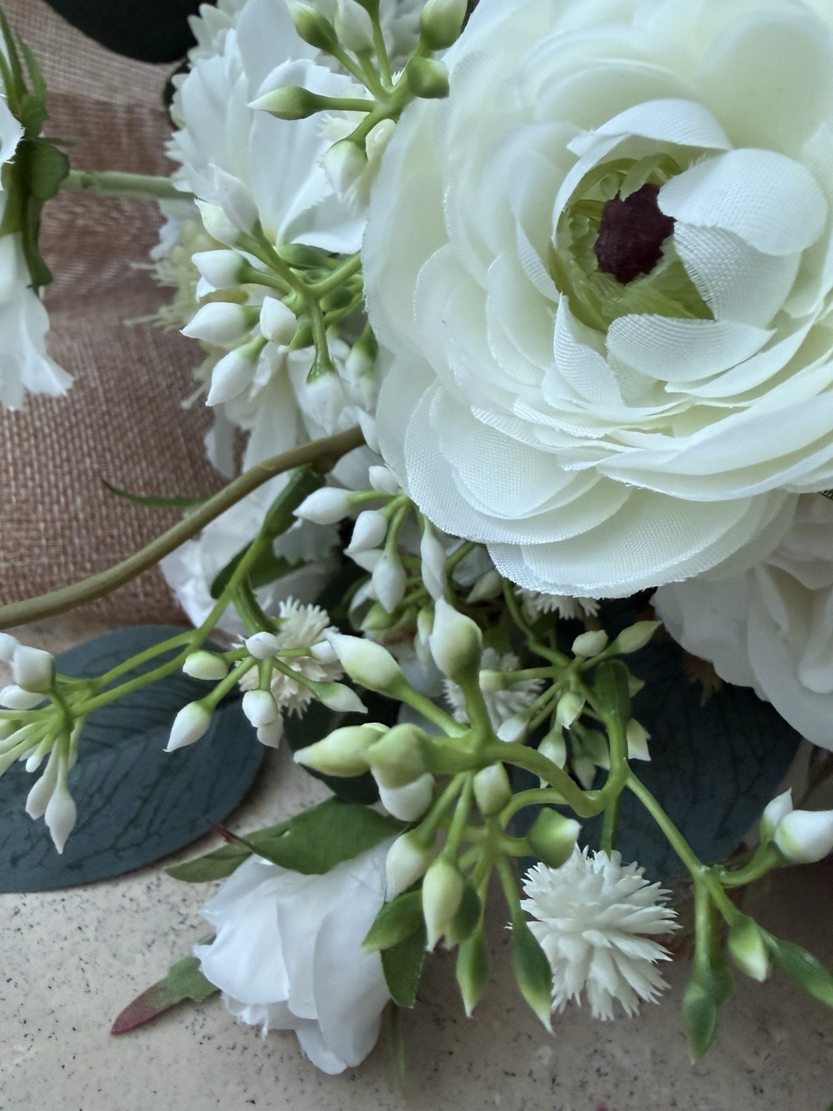 *NEW* DECOVASSE Real-Touch Faux Flower Arrangement w/Roses & Daisies! Retail $89