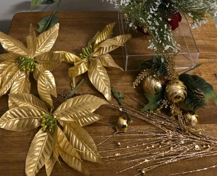 5 Vtg Picks 3 Poinsettia Floral Picks Metallic Gold, Glitter Stems,Ornament Pick