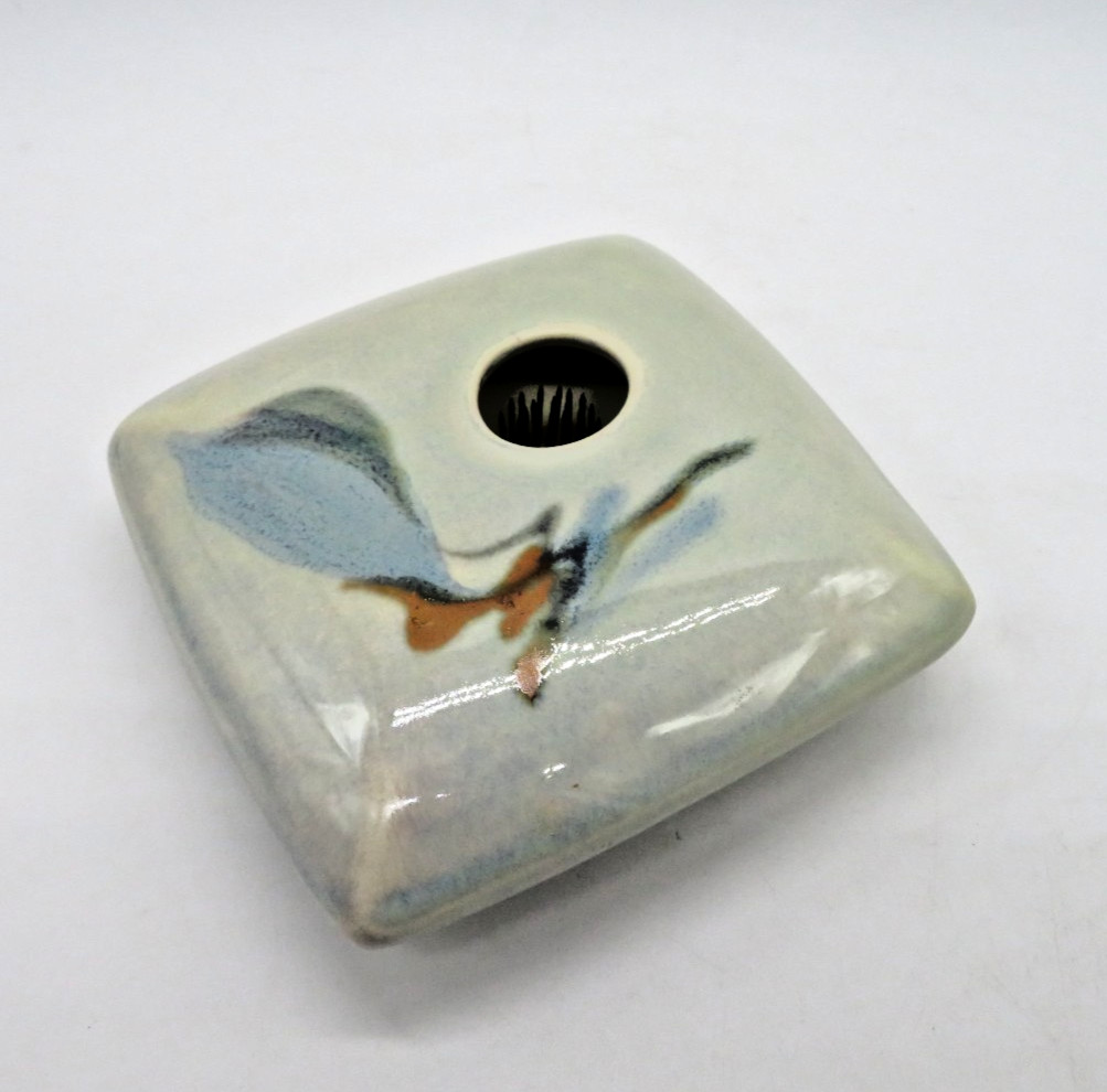 VTG Georgetown Pottery USA Ikebana square Flower Vase with Frog abstract pattern