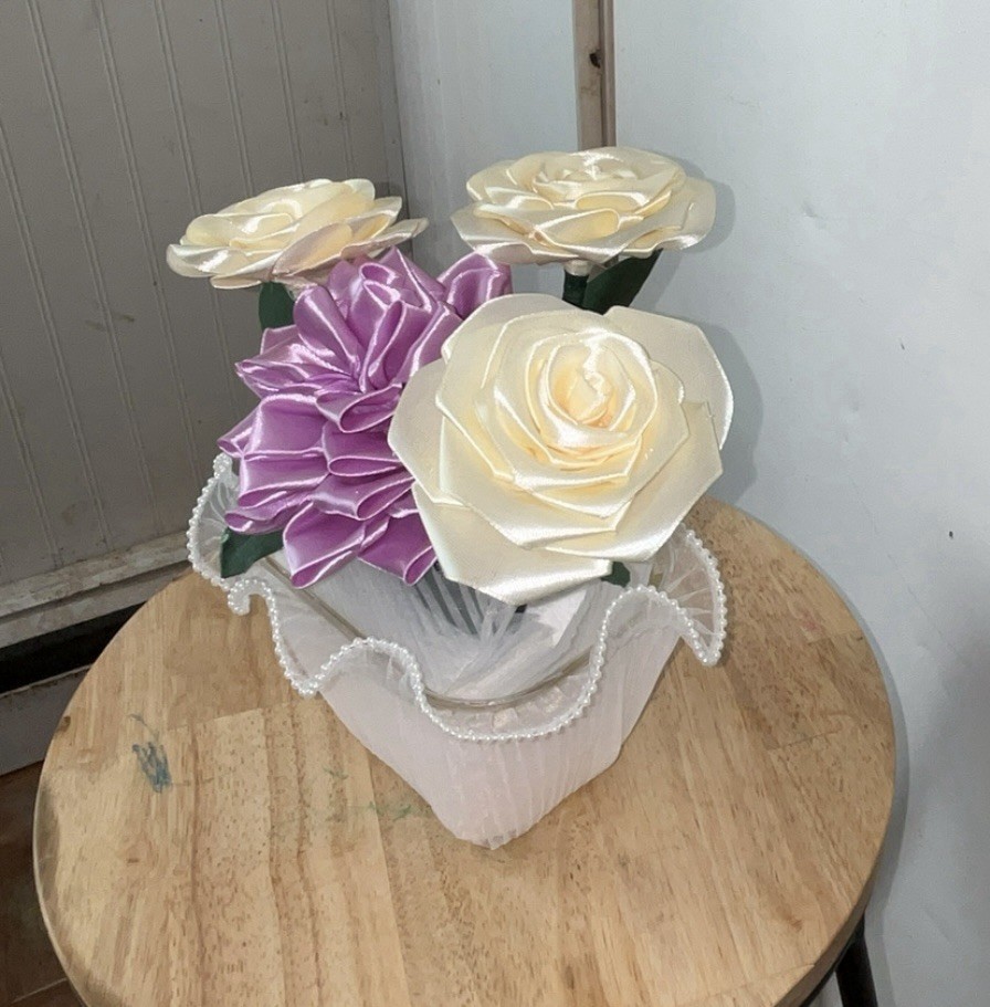 Flowers Of Linston, Zatin Hand Made Details, Color Whait , And Purple
