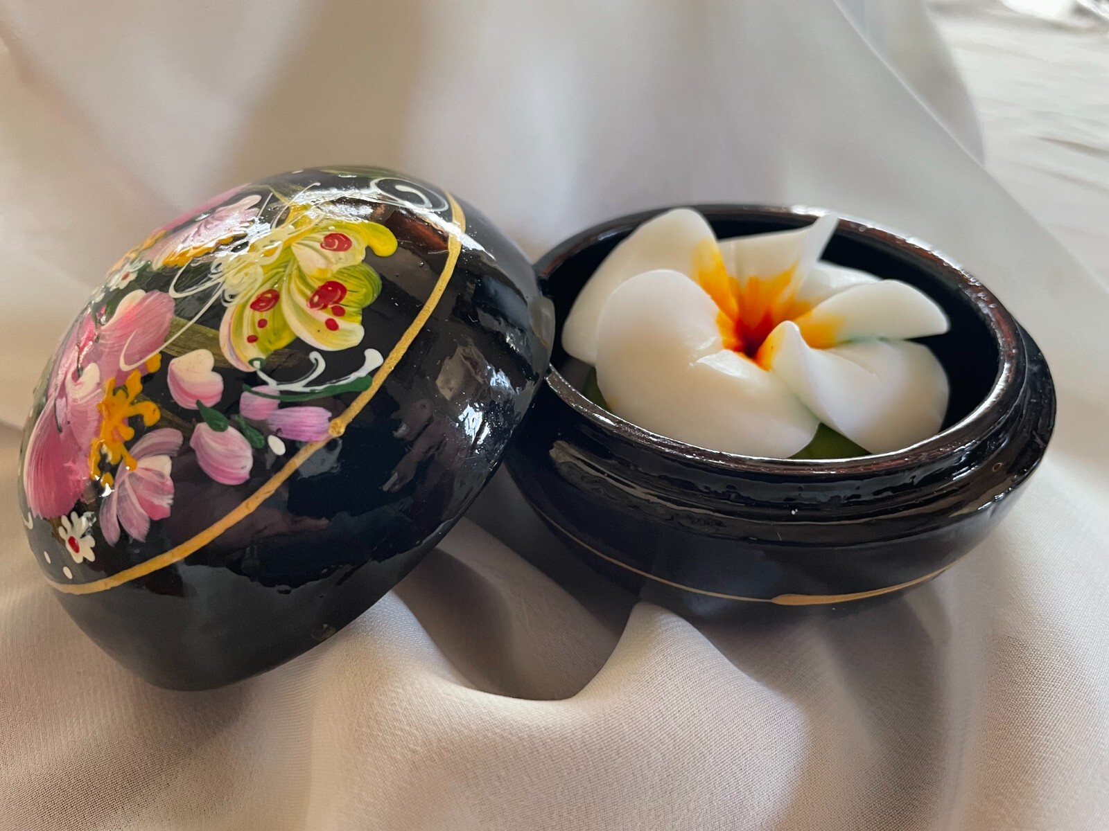 🌹White Frangipani- Hand Carved Display Soap 3″ Perfect gift,100% Handmade🌹