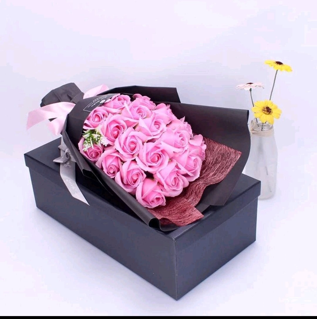 18 Pcs Eternal Baby Pink Rose Soap Flower Bouquet Valentine Girlfriend Wife Gift