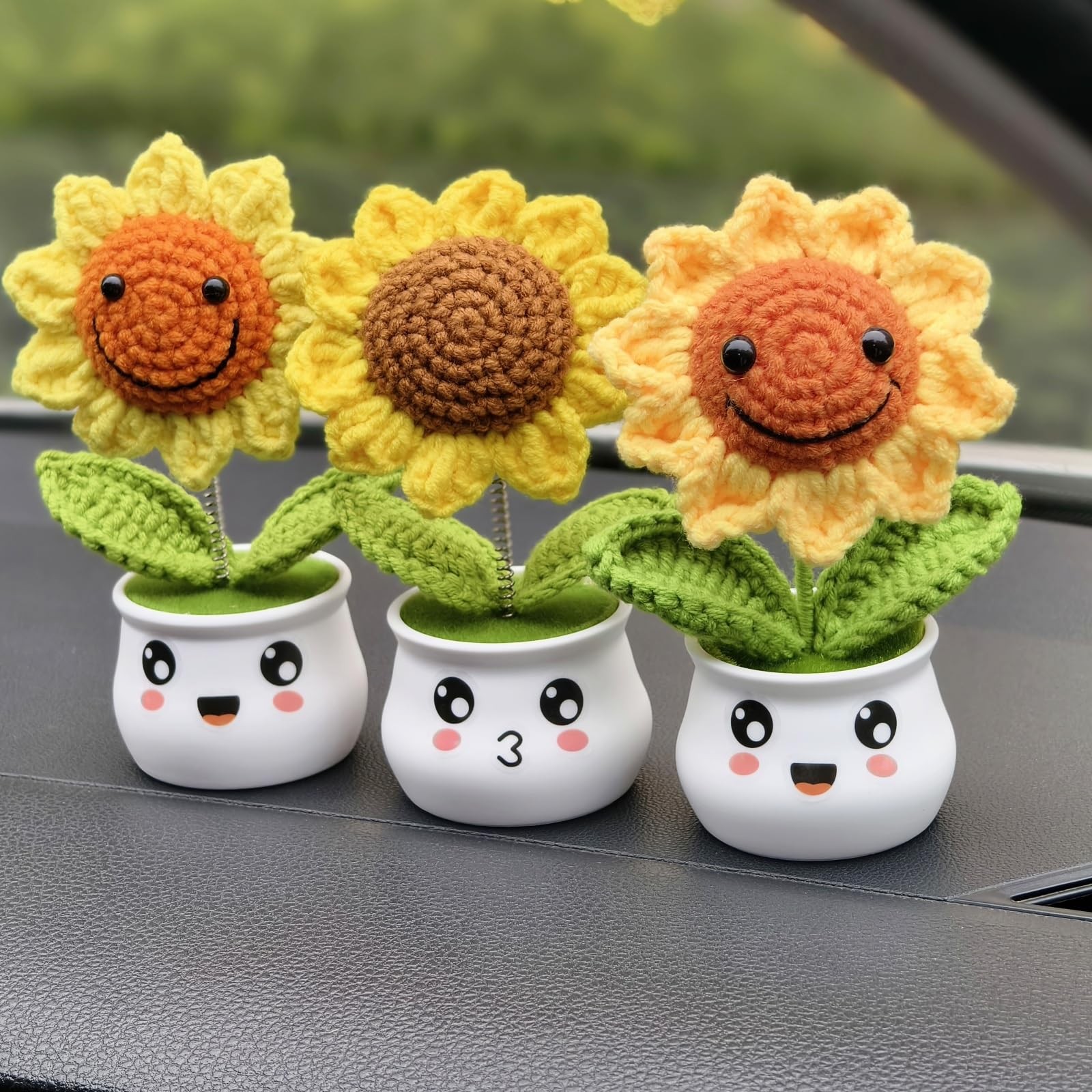 Crochet Sunflower Gifts for Office Desk Decor, Cute Artificial Knitted Sun Fl…
