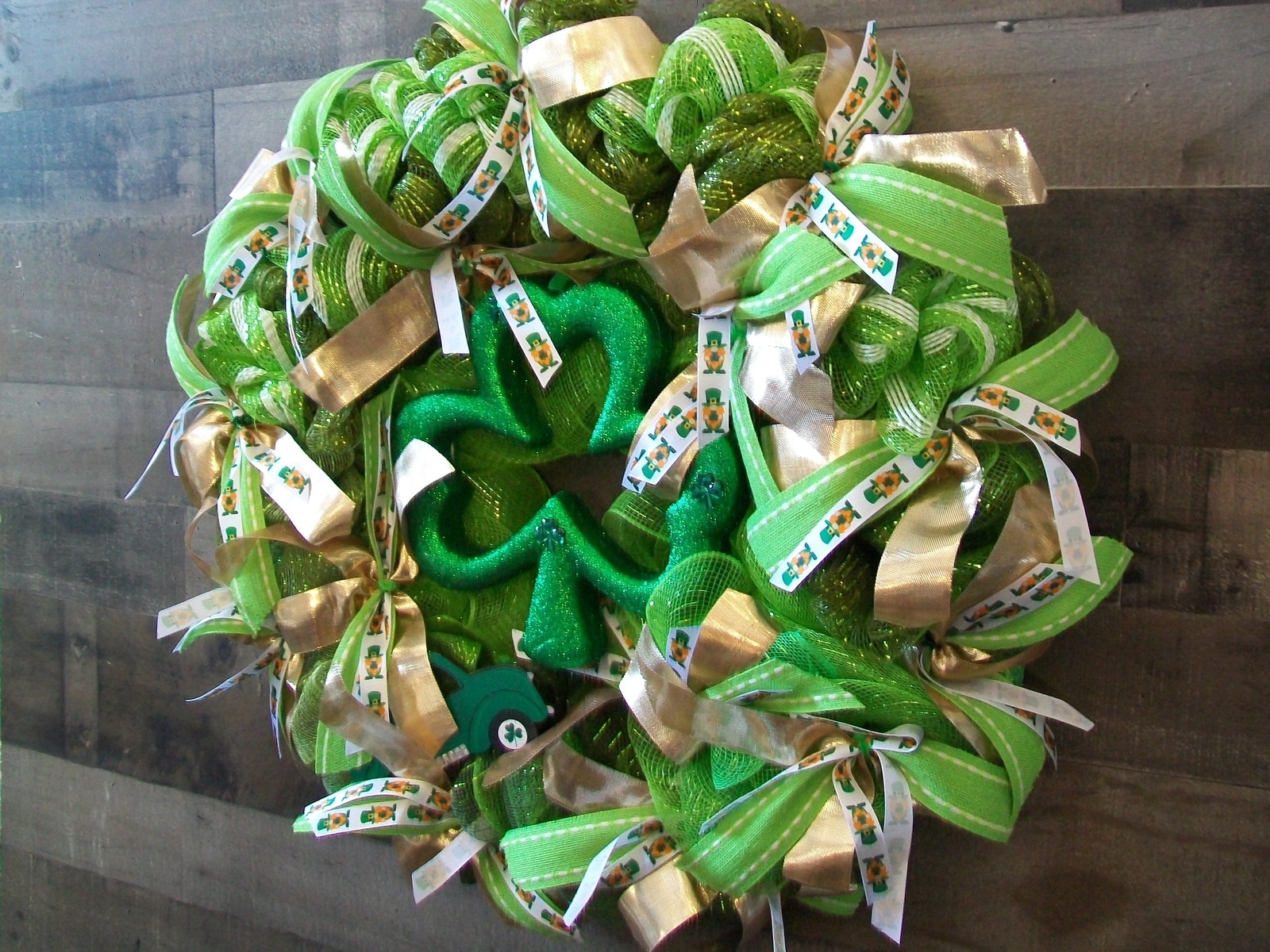 Green & Gold Shamrock Saint Patrick’s Day Mesh Wreath