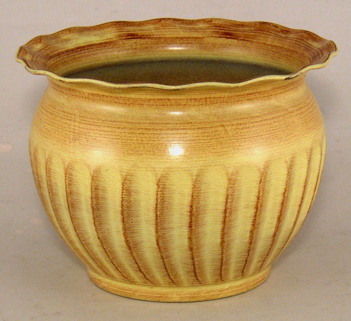 Planter Container Beige Wavy Rim Fluted Surface 7″Dia 5″High Set of 4
