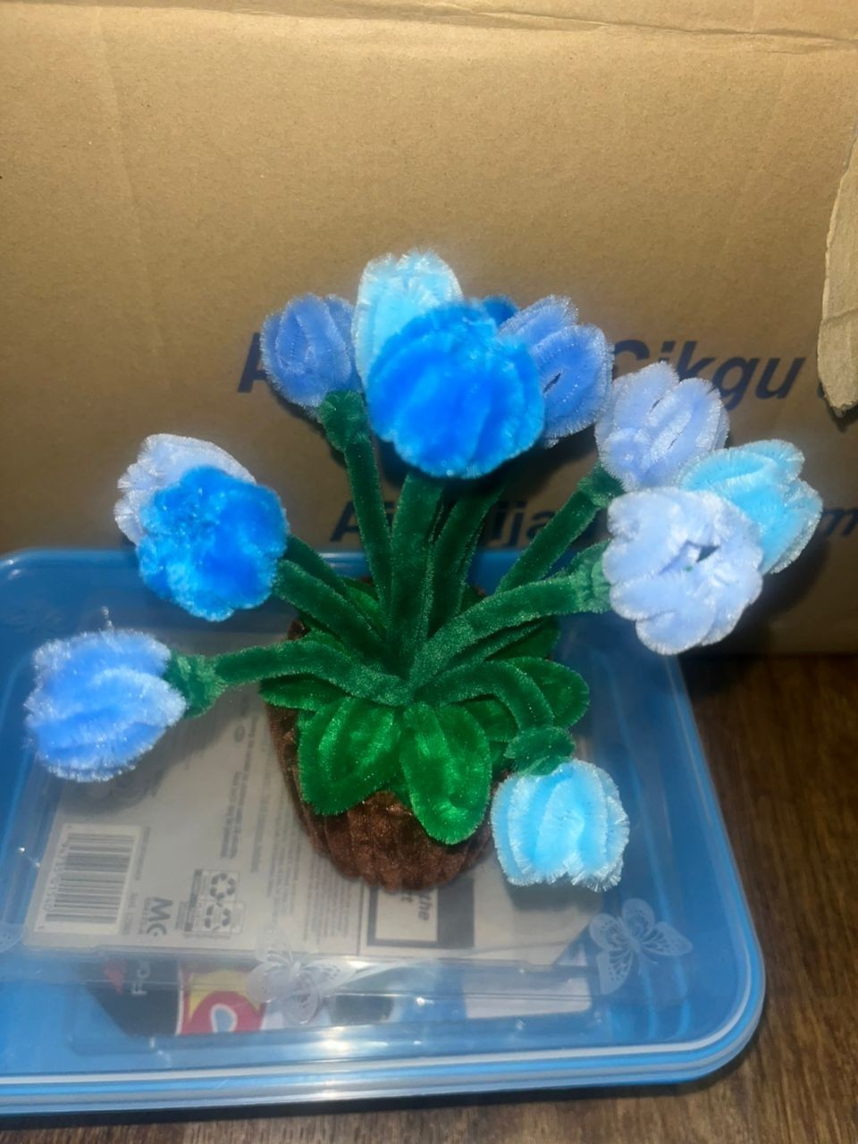 Handmade Pipe Cleaner Mini Tulip Pot | Perfect Gift or Room Decor
