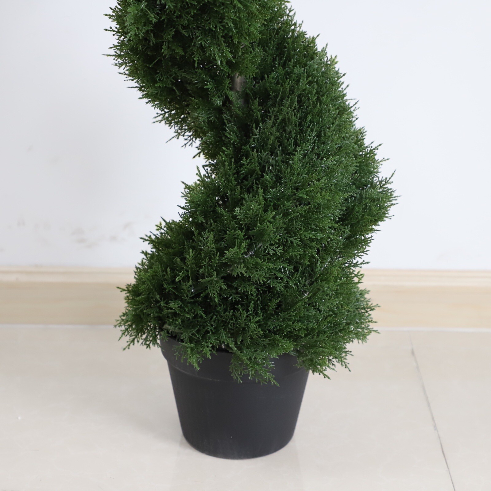 6’ Artificial Cedar Spiral Topiary Tree UV Indoor/Outdoor Home Decor.Retail $309