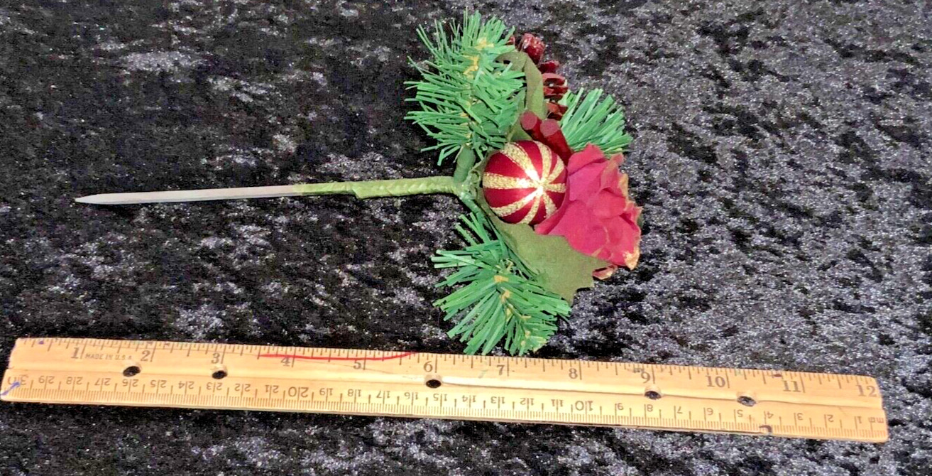 Lot of 4 VINTAGE Red Roses & Cinnamon Floral Bouquet Basket Pick Decorations