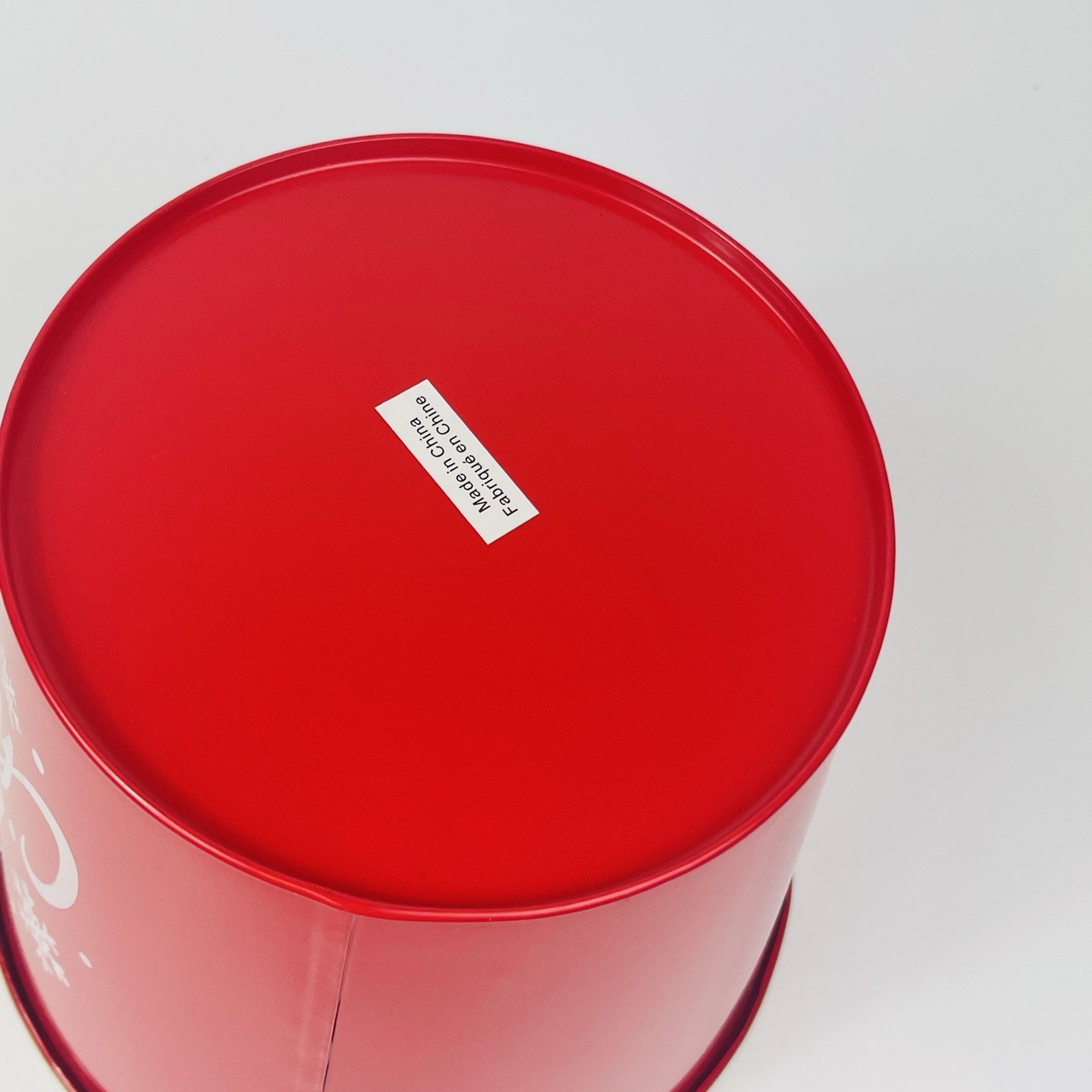 Round Tin Merry Christmas Red Flowerpot Can Home Decor Bucket