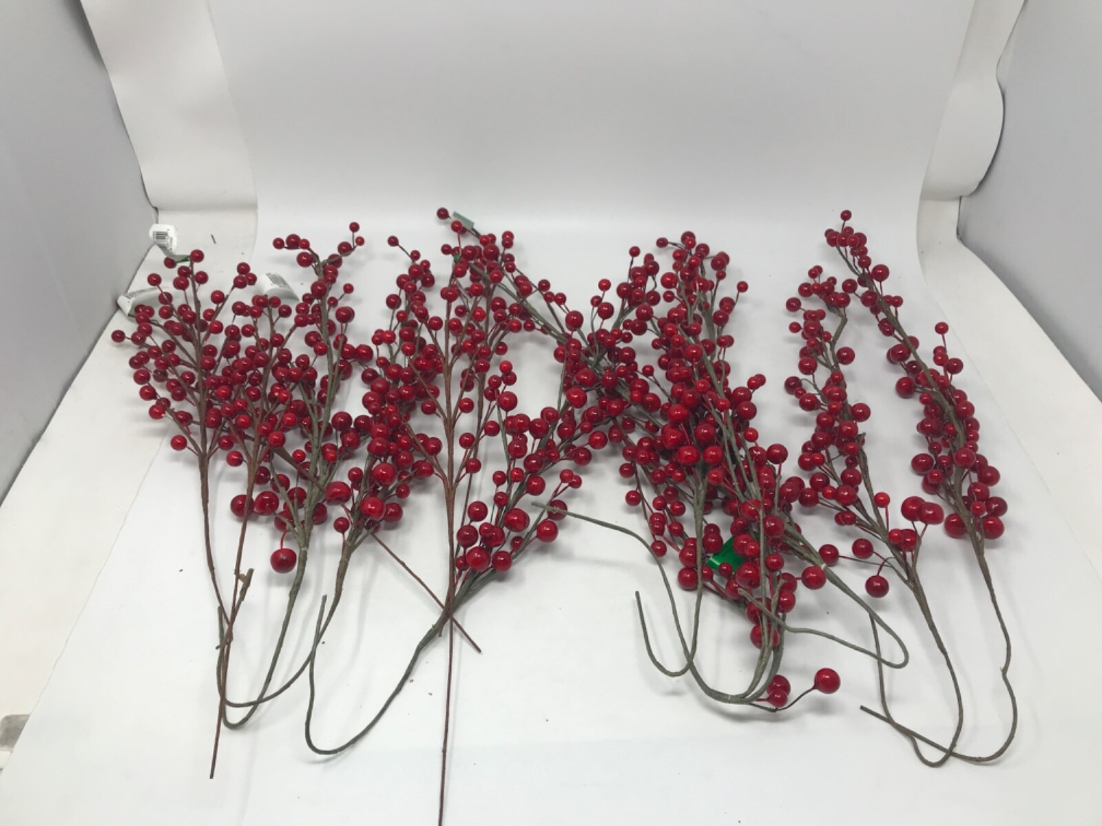 Assortment of Pip Berry Garland Red Full Beautiful Plastic Christmas Decoration