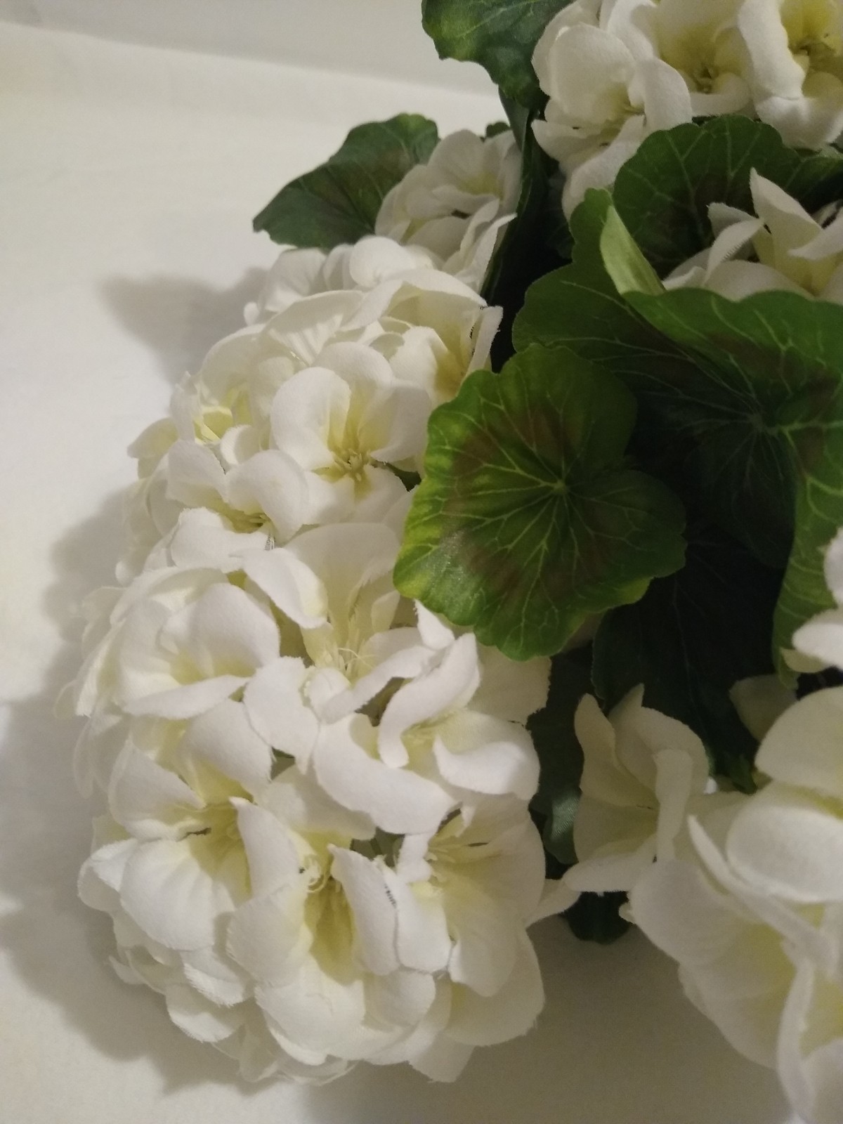Artificial Flowers White Floral Stems 4 Garden Decor Gardening Nature Theme