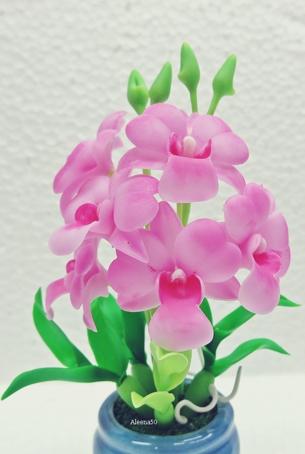 US Stock 4″H Handmade Air-Dry-Clay Miniature Dendrobium Orchid Arranged in Pot