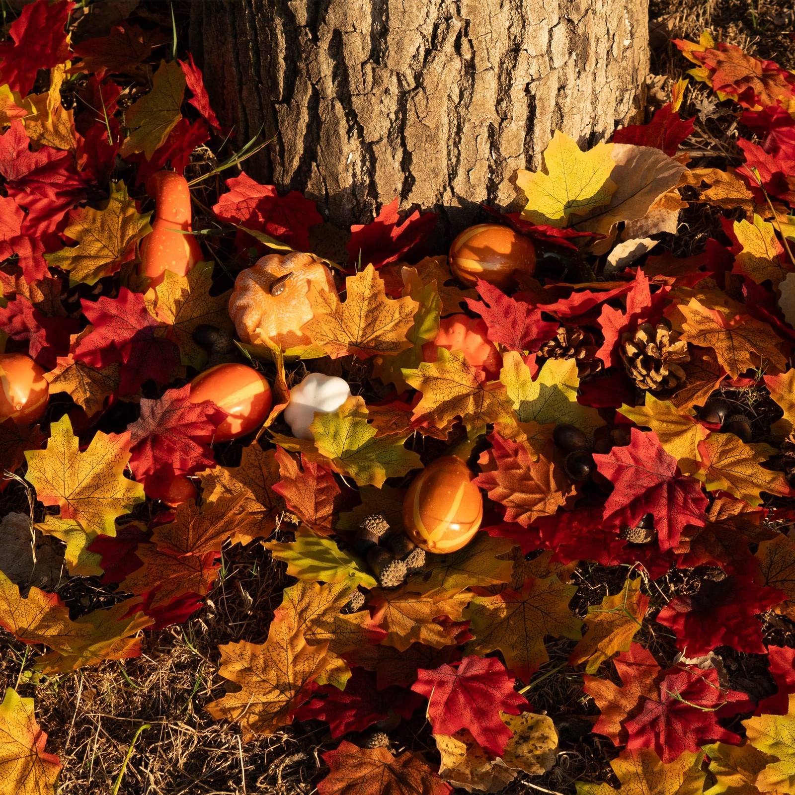 200 Pcs Artificial Maple Leaves for Fall Decor, Mixed 4 Colors