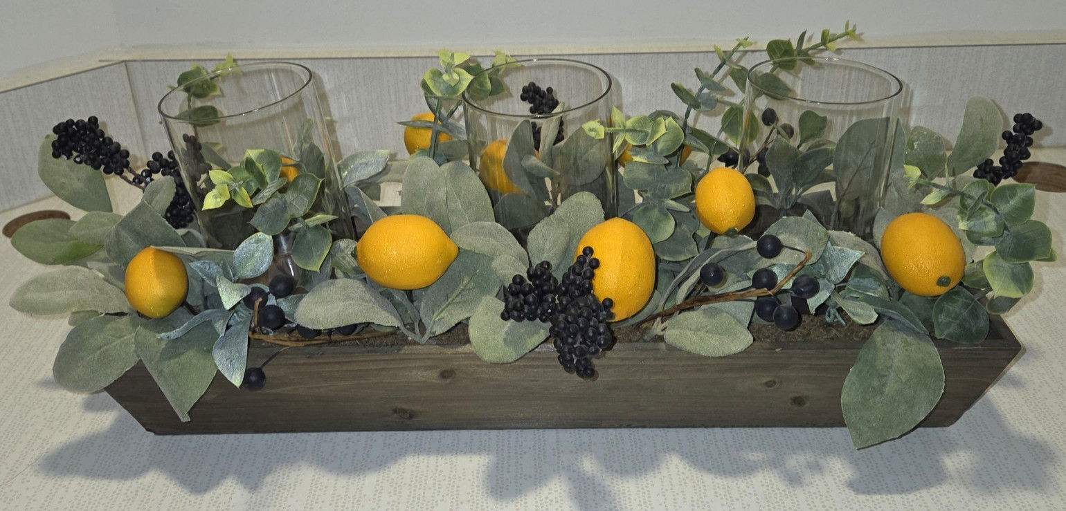 Kirkland Home Decor Farmhouse Lemon Blueberry Floral Candle Centerpiece 2020