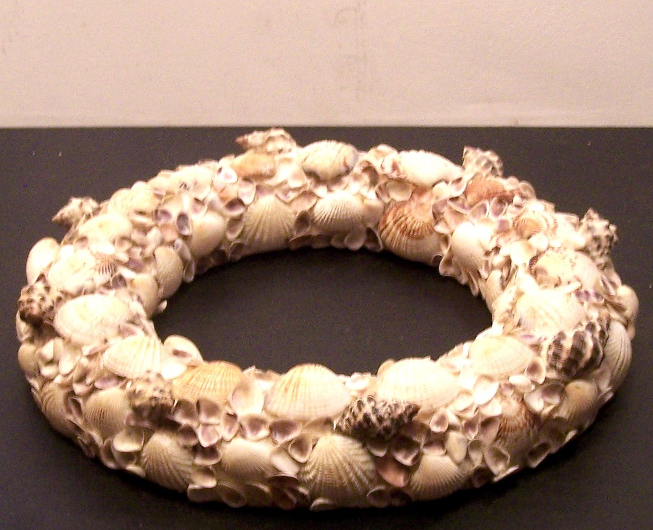 Sea Shell Wreath 10.5″ x 1.75″ x 5.5″ (Inside Diameter)