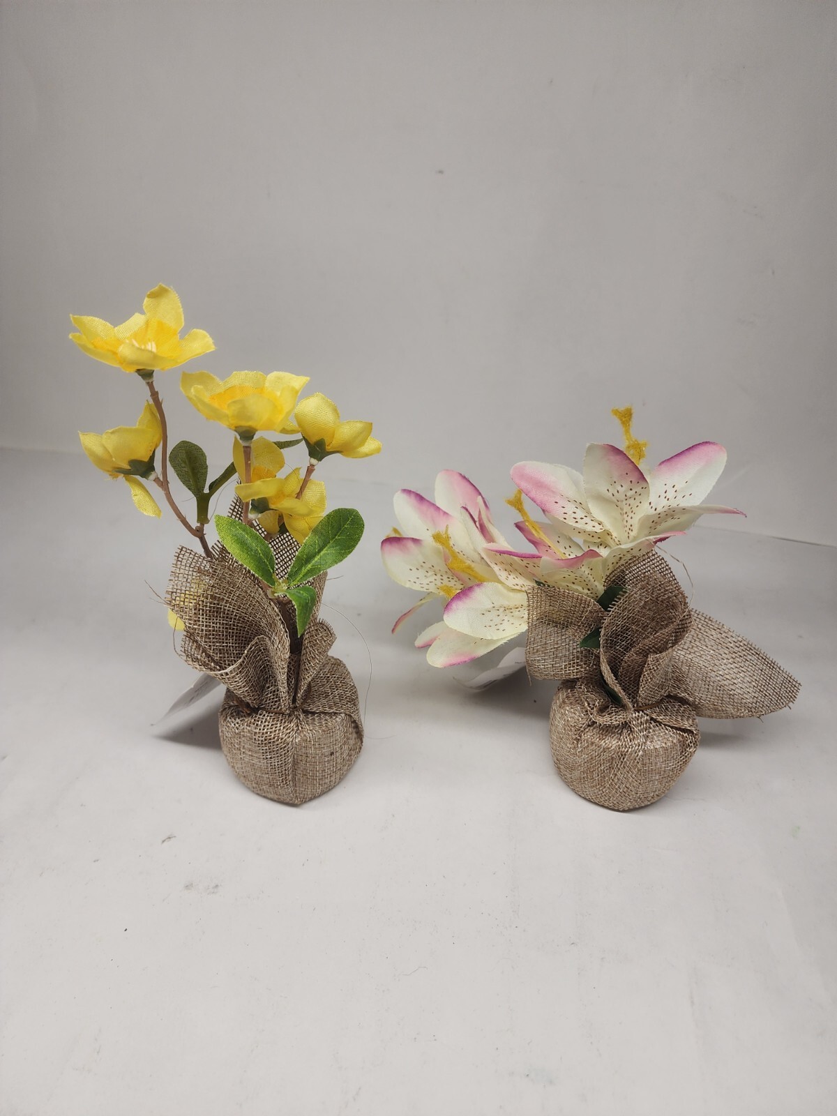 Lot of 2 True Living Floral Arrangements Artificial Burlap Yellow White Flowers