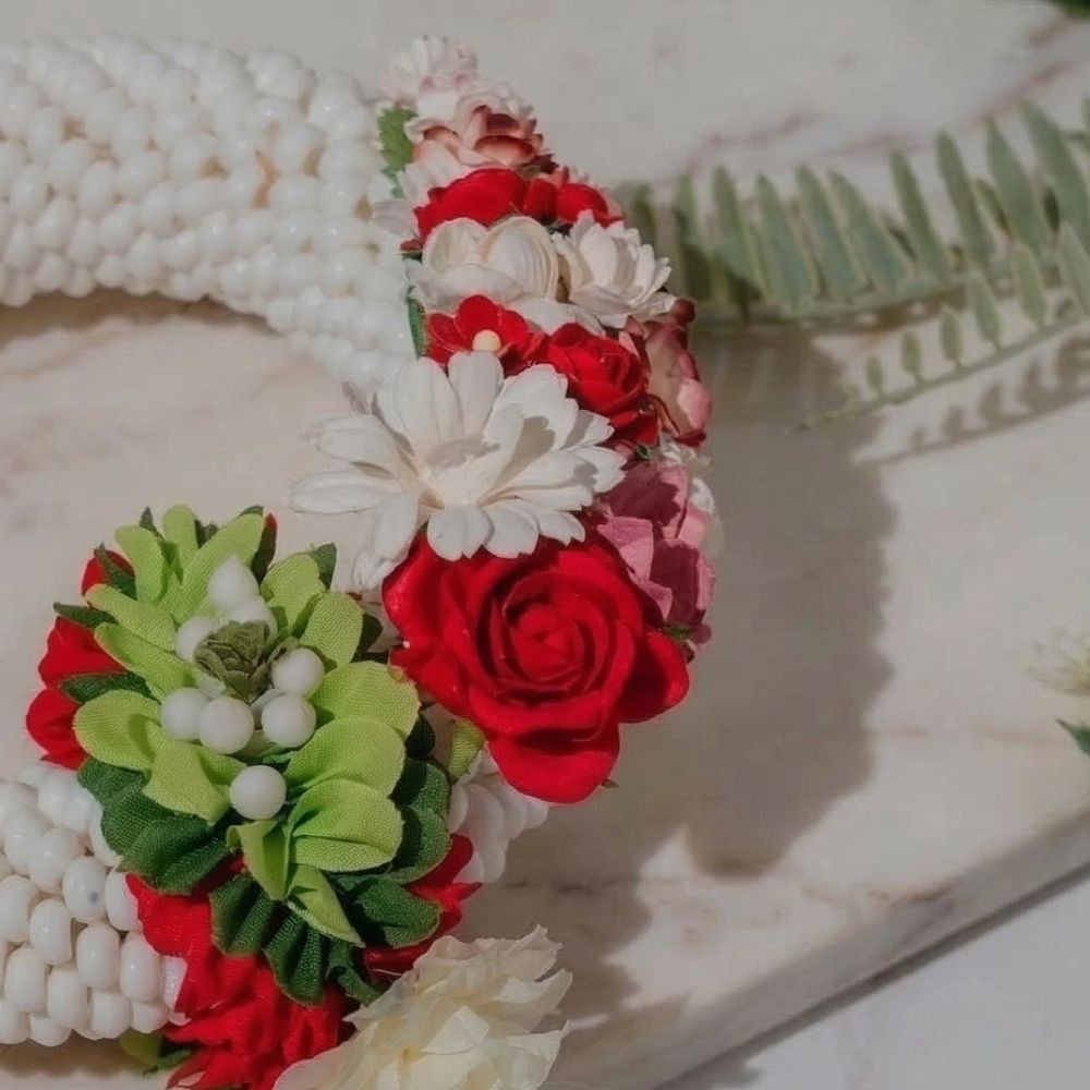 Thai Traditional Flower Garland Phuang Malai L Artificial Buddha Offering Box
