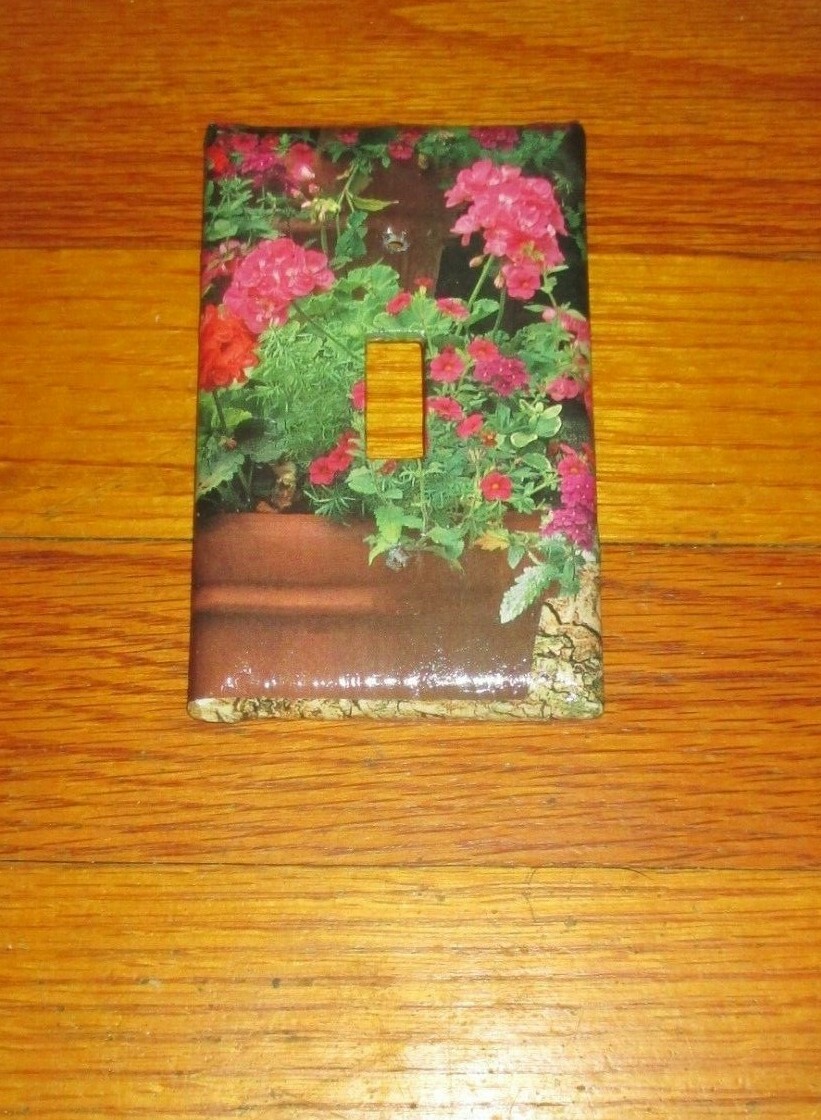 GERAMIUMS SUMMER FLOWERS FLORAL Light Switch Cover Plate E