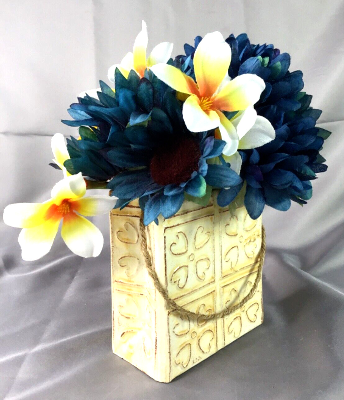 Square 5” Angel Planter Vase Gorgeous Blue White Yellow Floral Arrangement