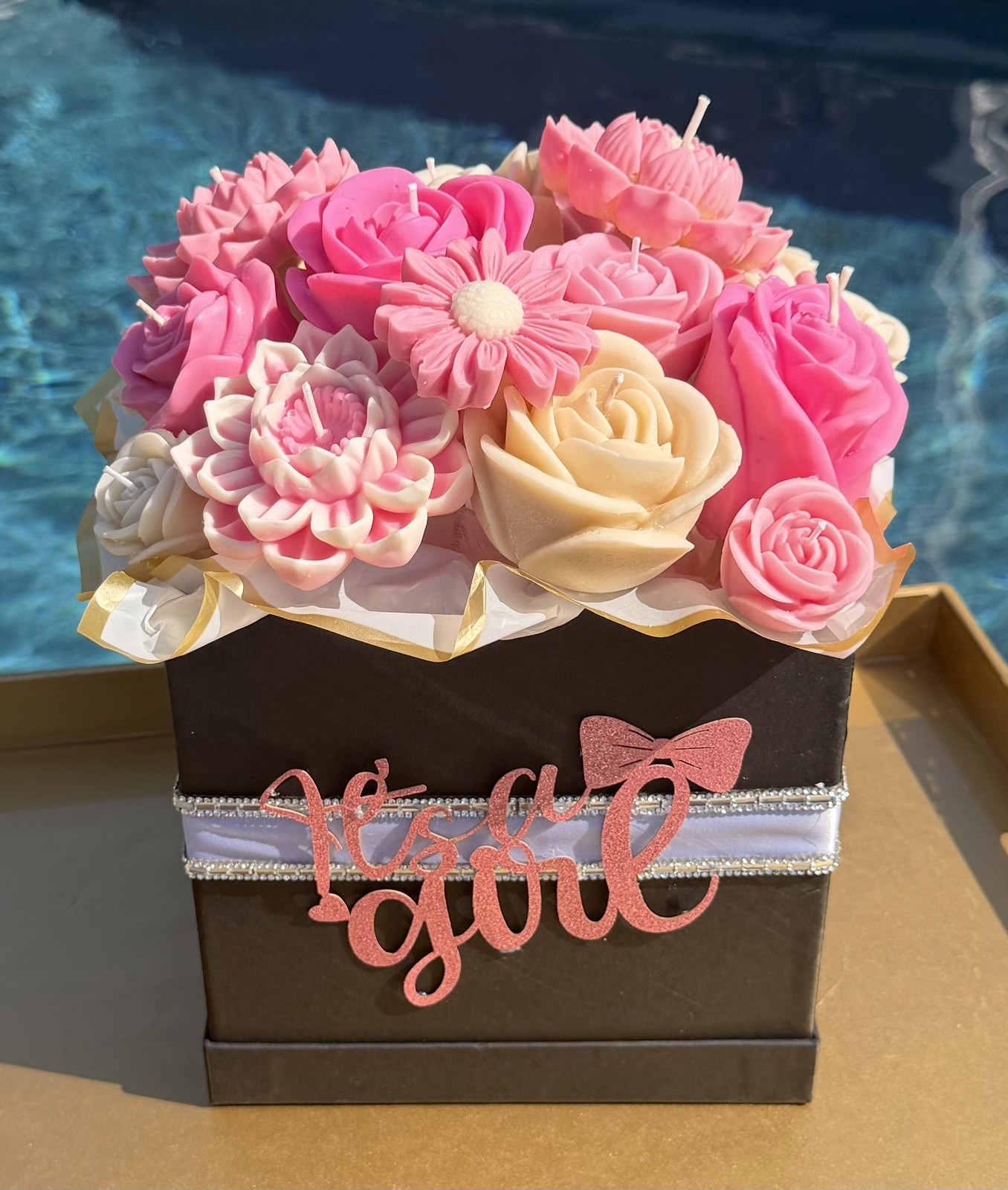 Handmade Scented Candle Bouquet – Luxury Flower Candle Gift Box- It’s A Girl