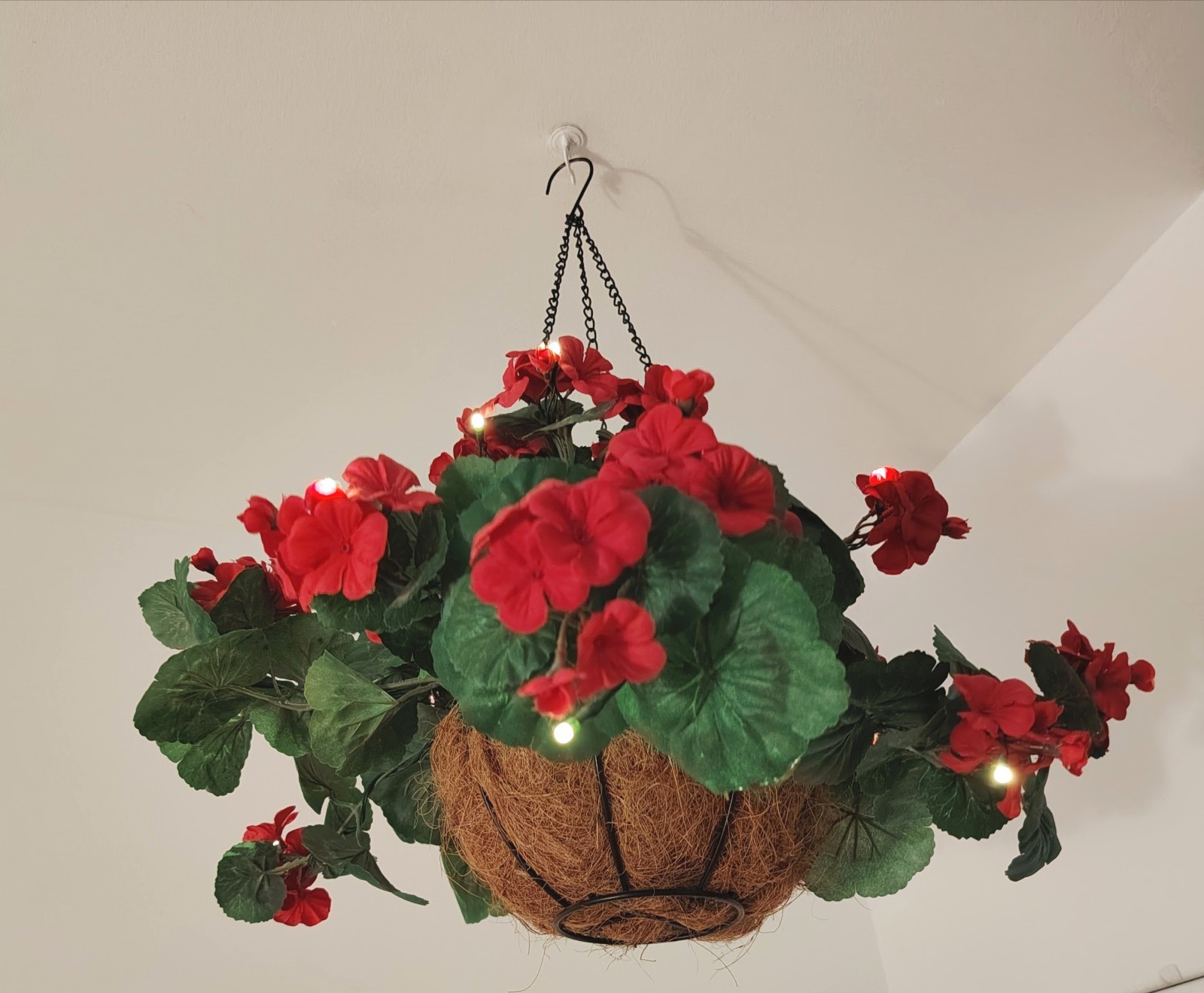 Flowering Geranium Artificial Plant Hanging Basket, Pelargonium W/ Lights, 24″