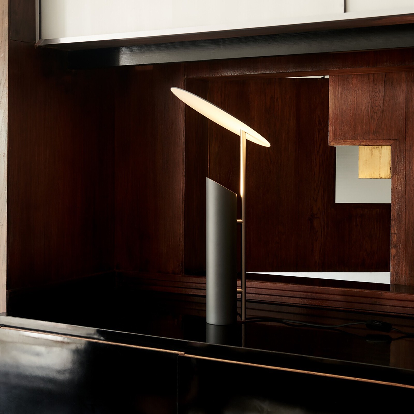 The Reflect Table Lamp has been created by Verner Panton for the