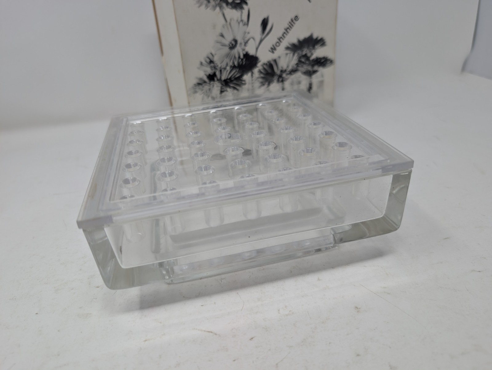 Vintage Wohnhilfe Portafiori Lucite Flower Frog Arranger by Devico Design -NIOB