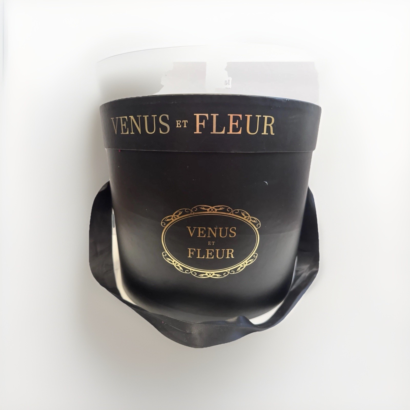 Venus et Fleur Red Roses Flower Box Arrangement Large Black Container 45 Roses