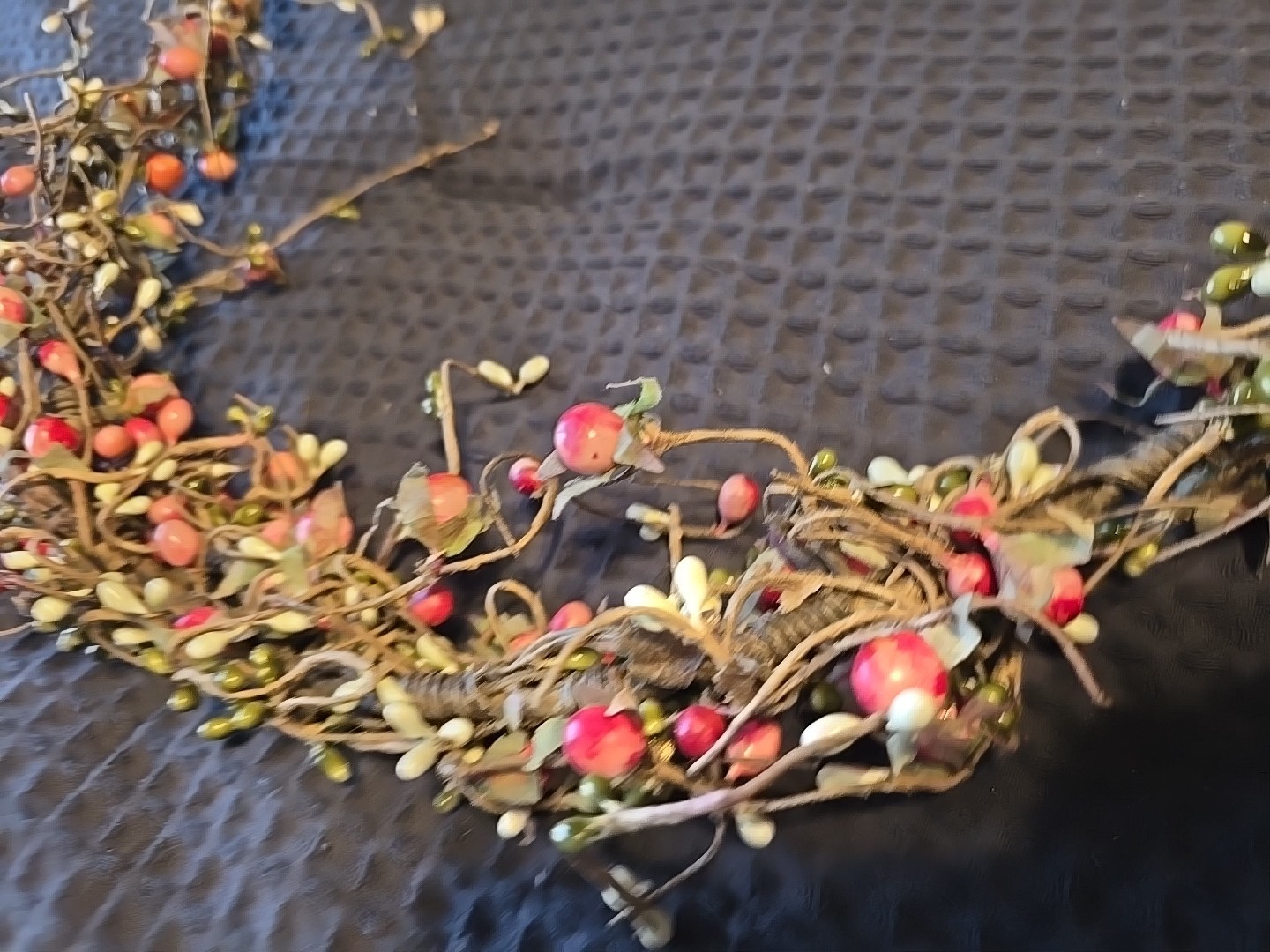 Artificial 4′ White And Pink Berry Roping With Natural Looking Twig Base