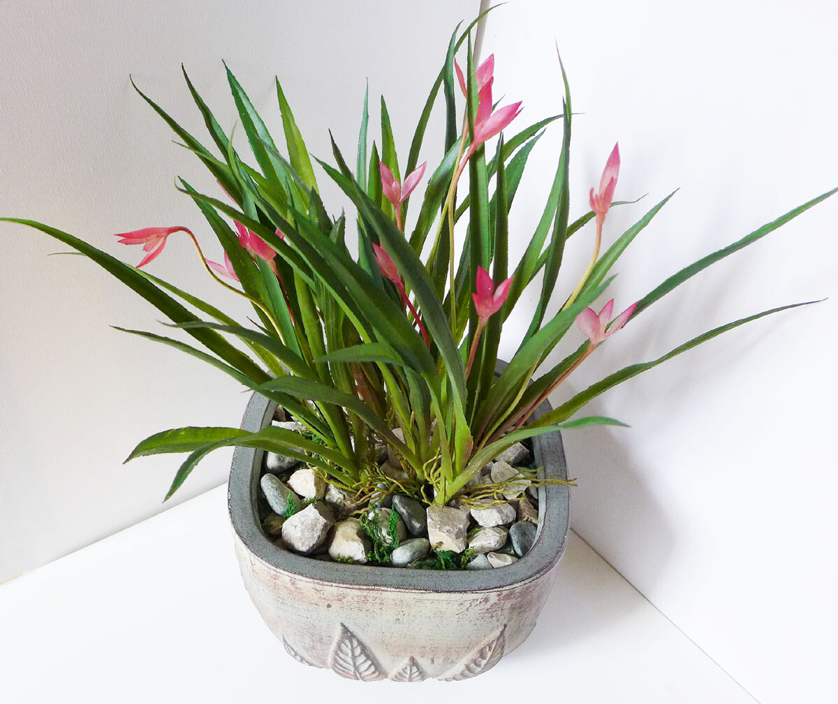 4 Pcs Artificial Grass Red Flower Orchid Plastic Home Garden Decora (94 B)