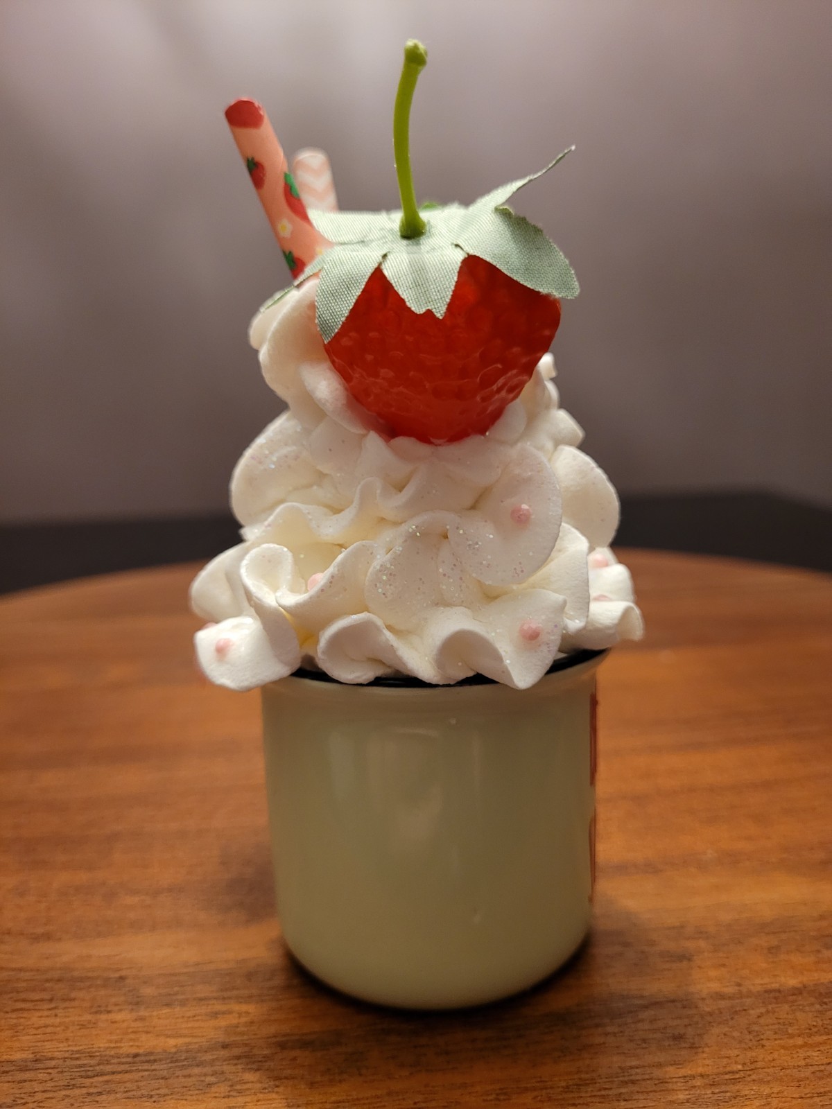 Tiered/Tray/Shelf/Sitter/Decor/Strawberry/Green/Berry Sweet/Ceramic Cup/ Faux