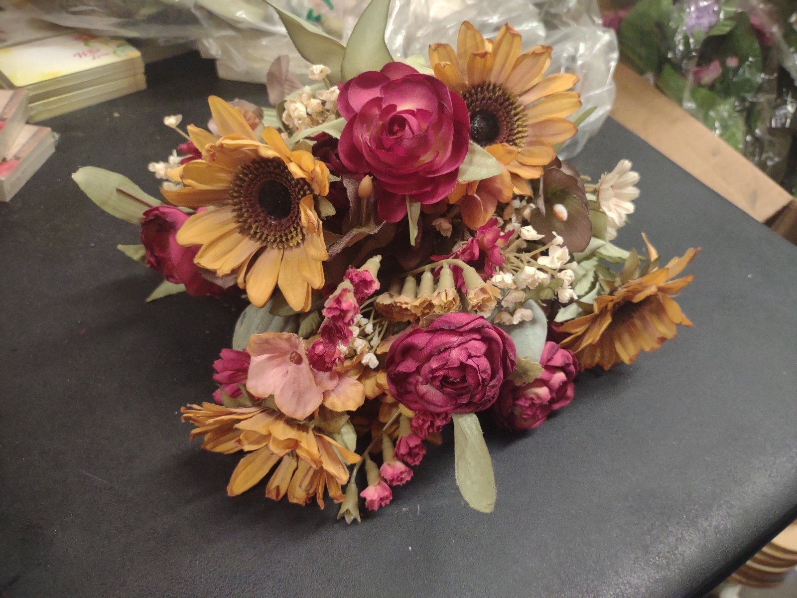 14″ Vintage Silk Bush, 16 Stems, Cranberry Ranunculus & Mustard Sunflowers