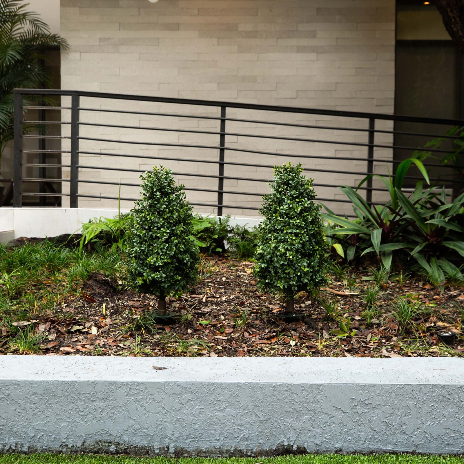 Nearly Natural 2.5ft UV Resistant Boxwood Plant w/ Integrated Stake(Set of 2)
