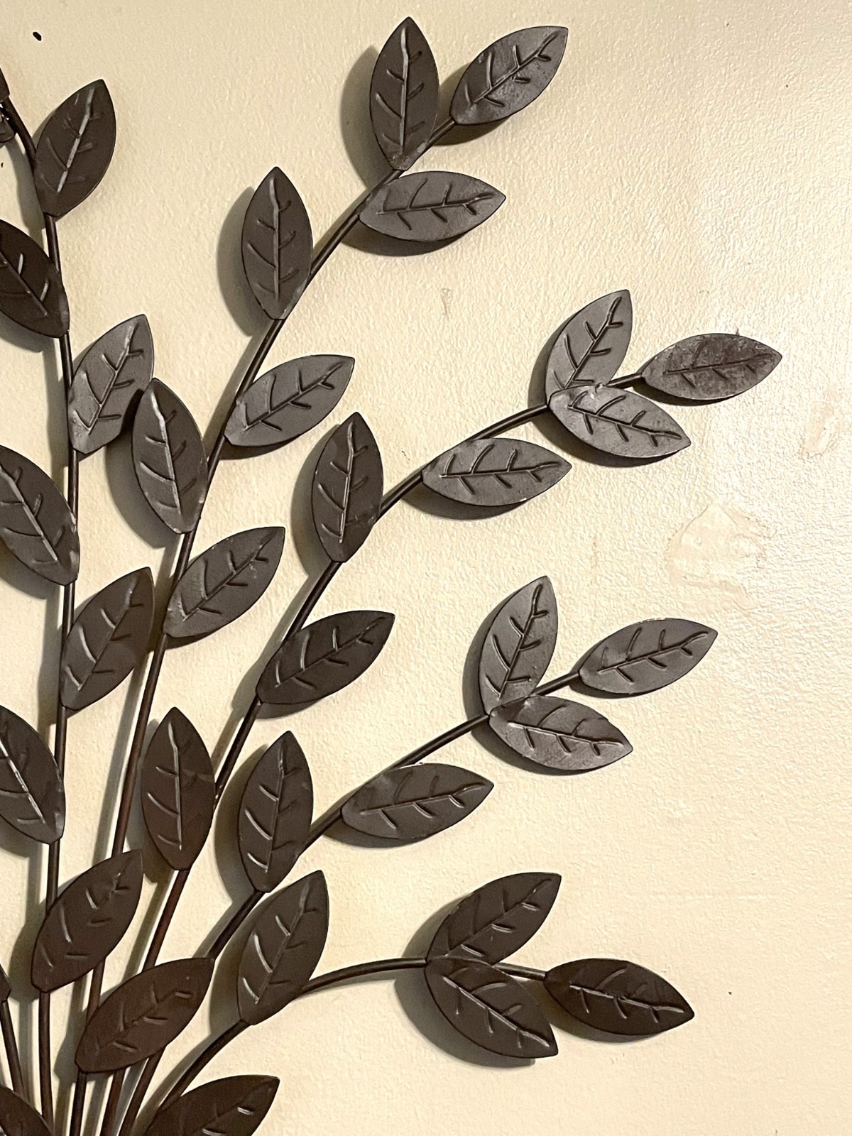 Brown Metal Tree Branch Wall Hanging Art 26″ Square Leaf Nature Decor Large