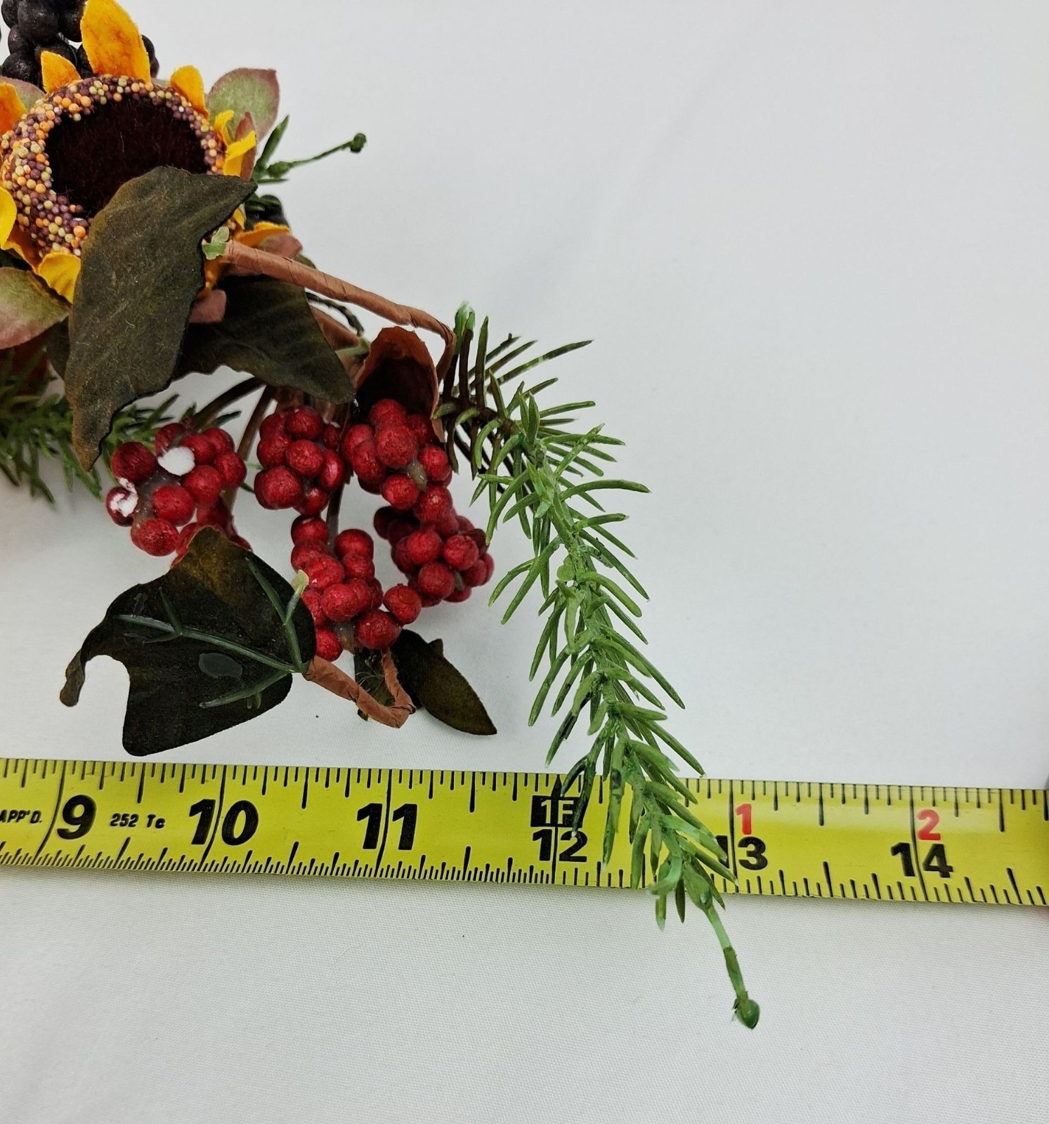 VTG Sunflower Fall Vine Swag Candle Ring Mixed Berries & Greenery Autumn Home De