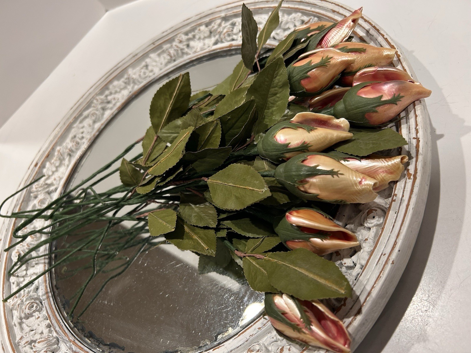 Handmade Hand Painted Long Stem Sea Shell Rose Buds Realistic Bouquet 12