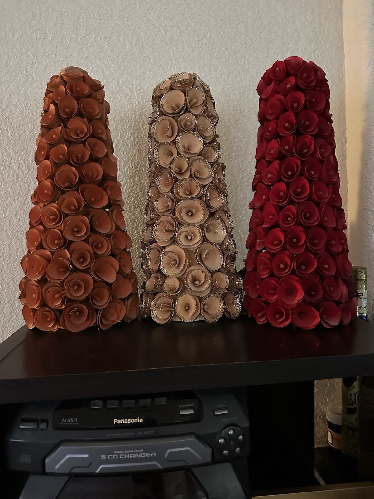 Wood Rose Curl Trees Set of 6 (2Orange 2Gold 2Red)