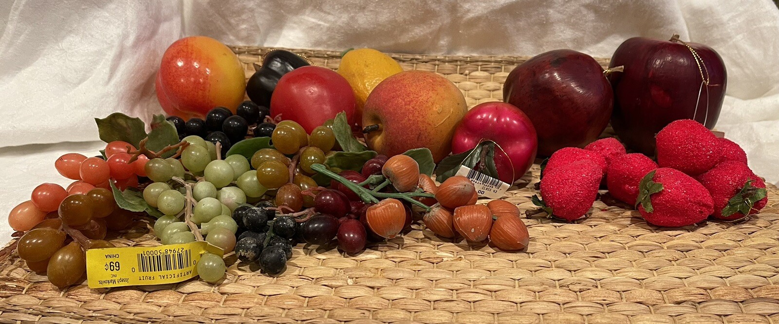 Faux Artificial Vintage Pomegranate Bon Marche Grapes Strawberry Fruits Props