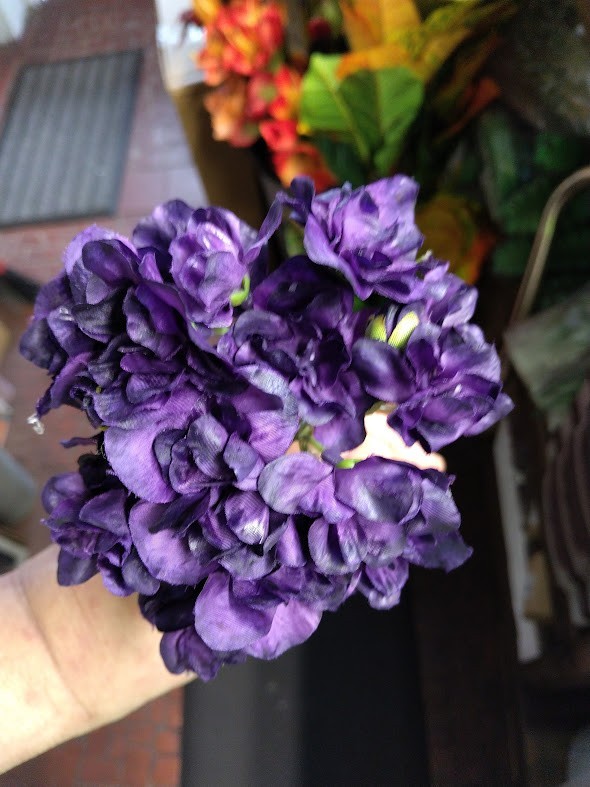 ARTIFICIAL African Violet blossoms – PURPLE