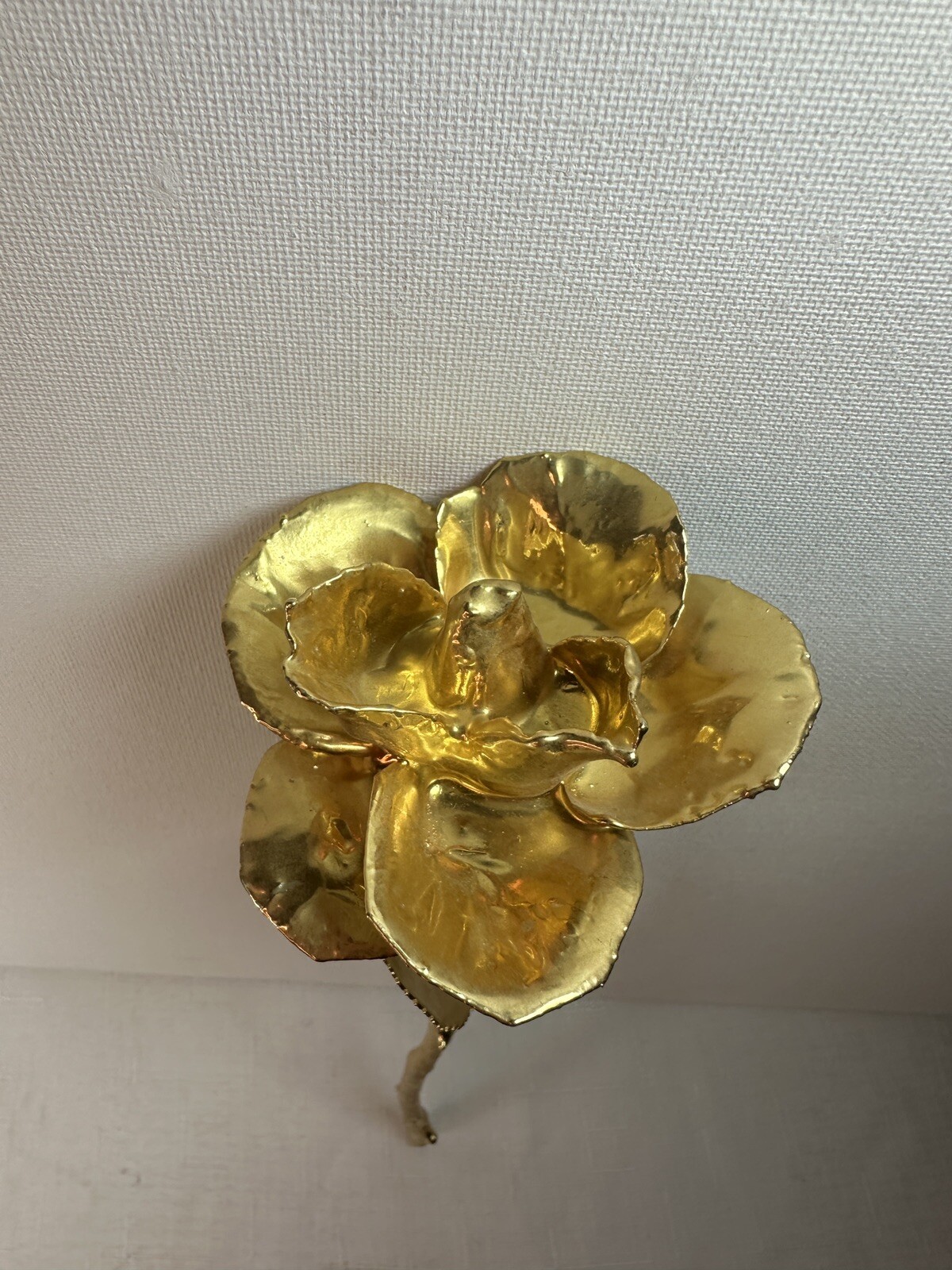 Real Rose Dipped Preserved In 24K Gold Long Stem 2 Leaves Forever Rose Gift