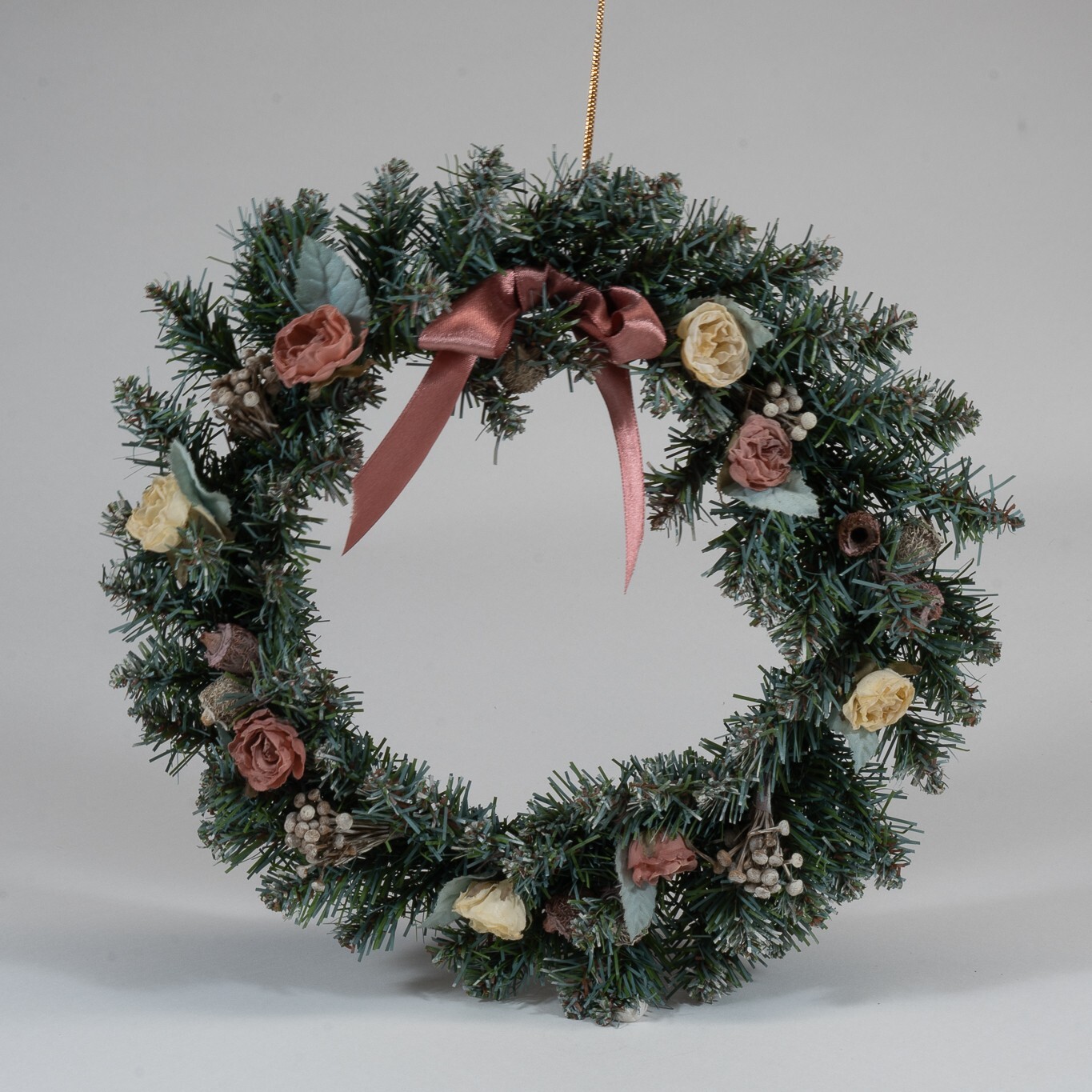 Farmhouse/Cottage Style 10″ Wreath