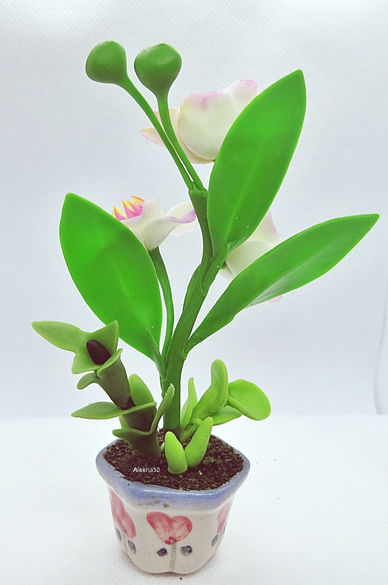4″H Handcrafted Miniature Clay Lotus Flower Varieties Arranged in Pot | US Stock