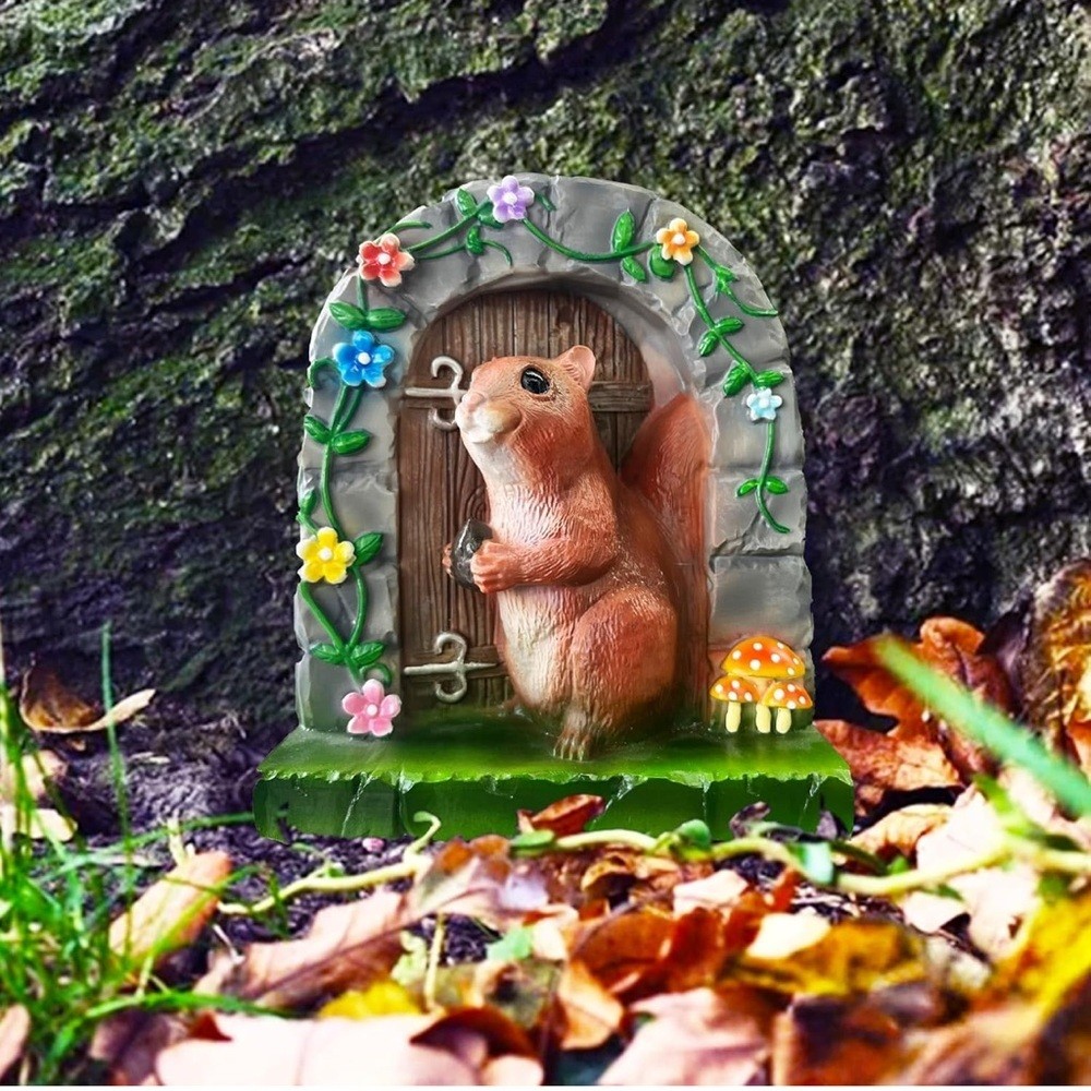 Squirrel Mushroom Fairy Door, NIB 🐿️ 🍄‍🟫 🚪