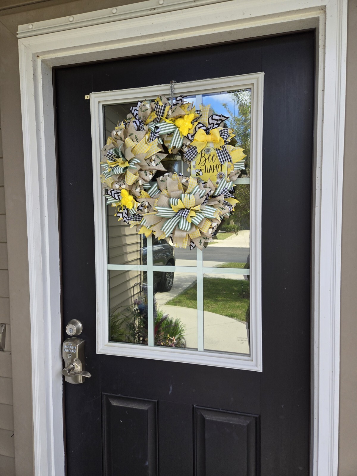 BEE happy WELCOME Spring Summer Fall Front Door Wreath Wall Decor Yellow Green