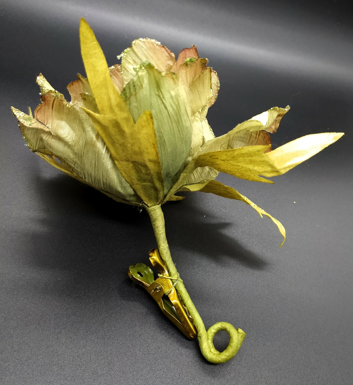 F006 Sage Green Peonia Flower Clip-On – Christmas Decoration Artificial Flower