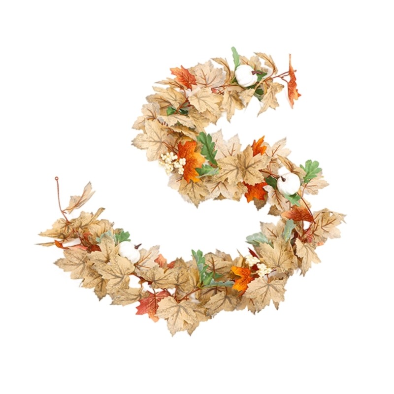 Whole Year Decorative Rattans Vine With Realistic Maples Leaf Design